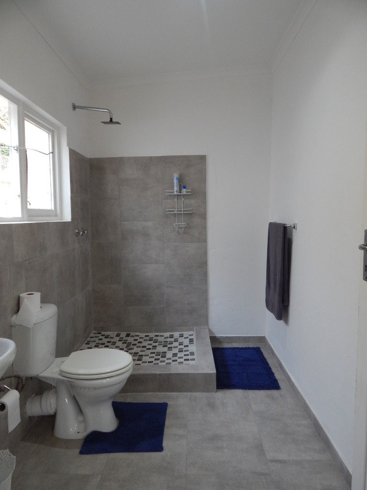 Jolly Roger Adventures: Unit 05 Bathroom